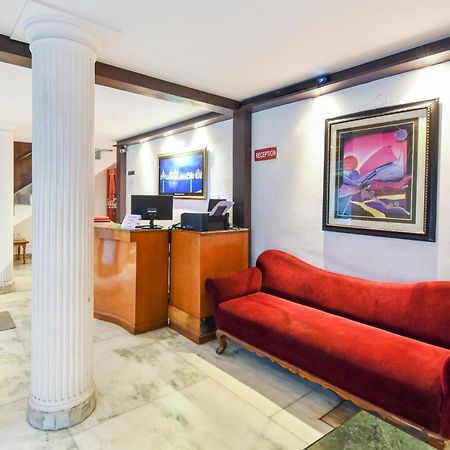 Hotel Oyo V International Amritsar Exterior foto