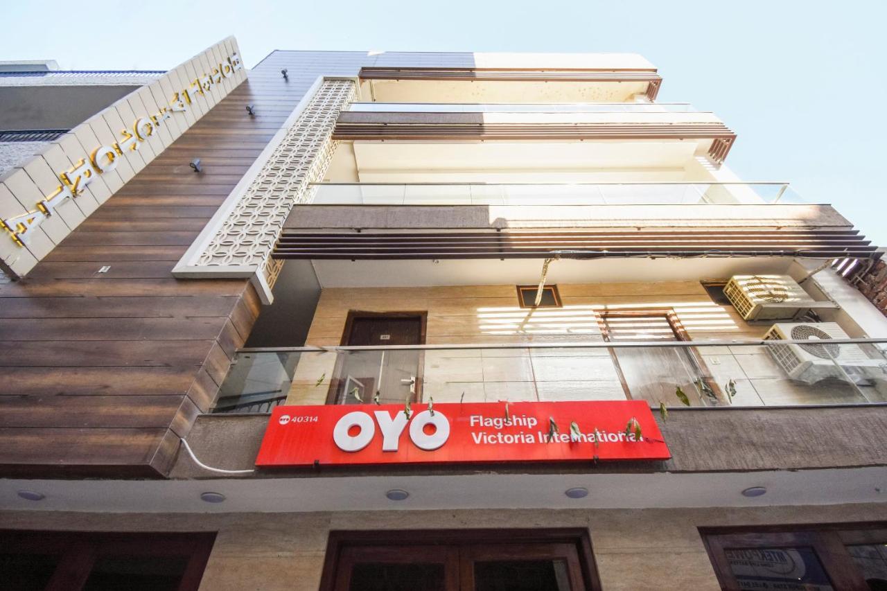 Hotel Oyo V International Amritsar Exterior foto